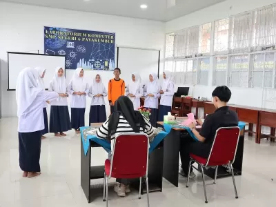 LOMBA PADUAN SUARA ANTAR KELAS